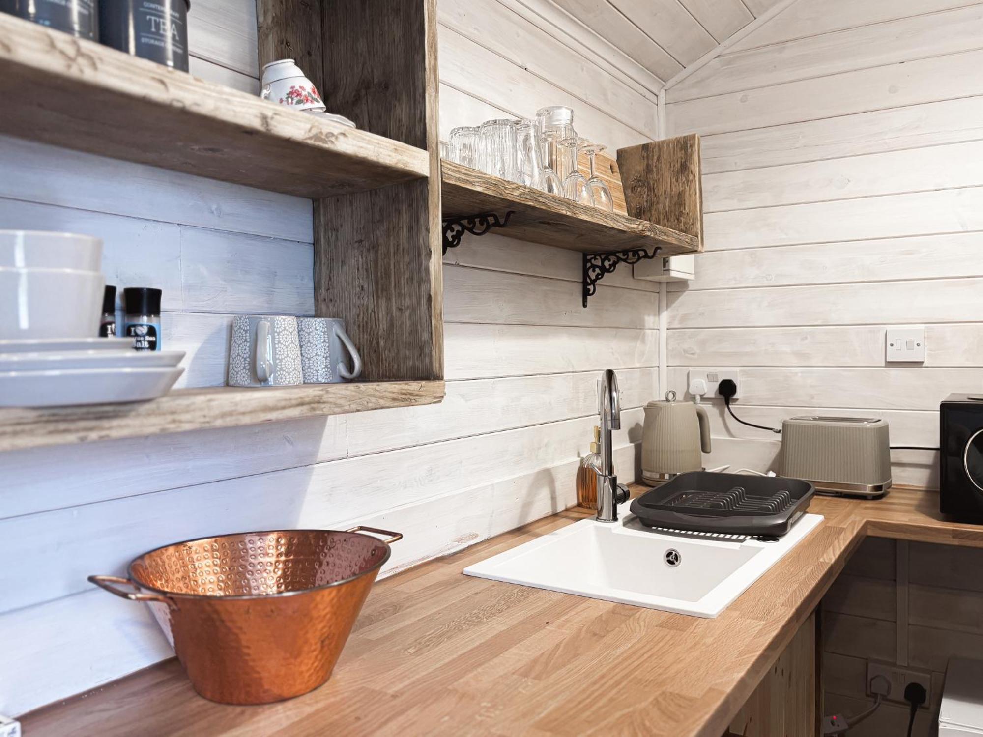 'Swan' Lakeview Lodge Bishampton Buitenkant foto